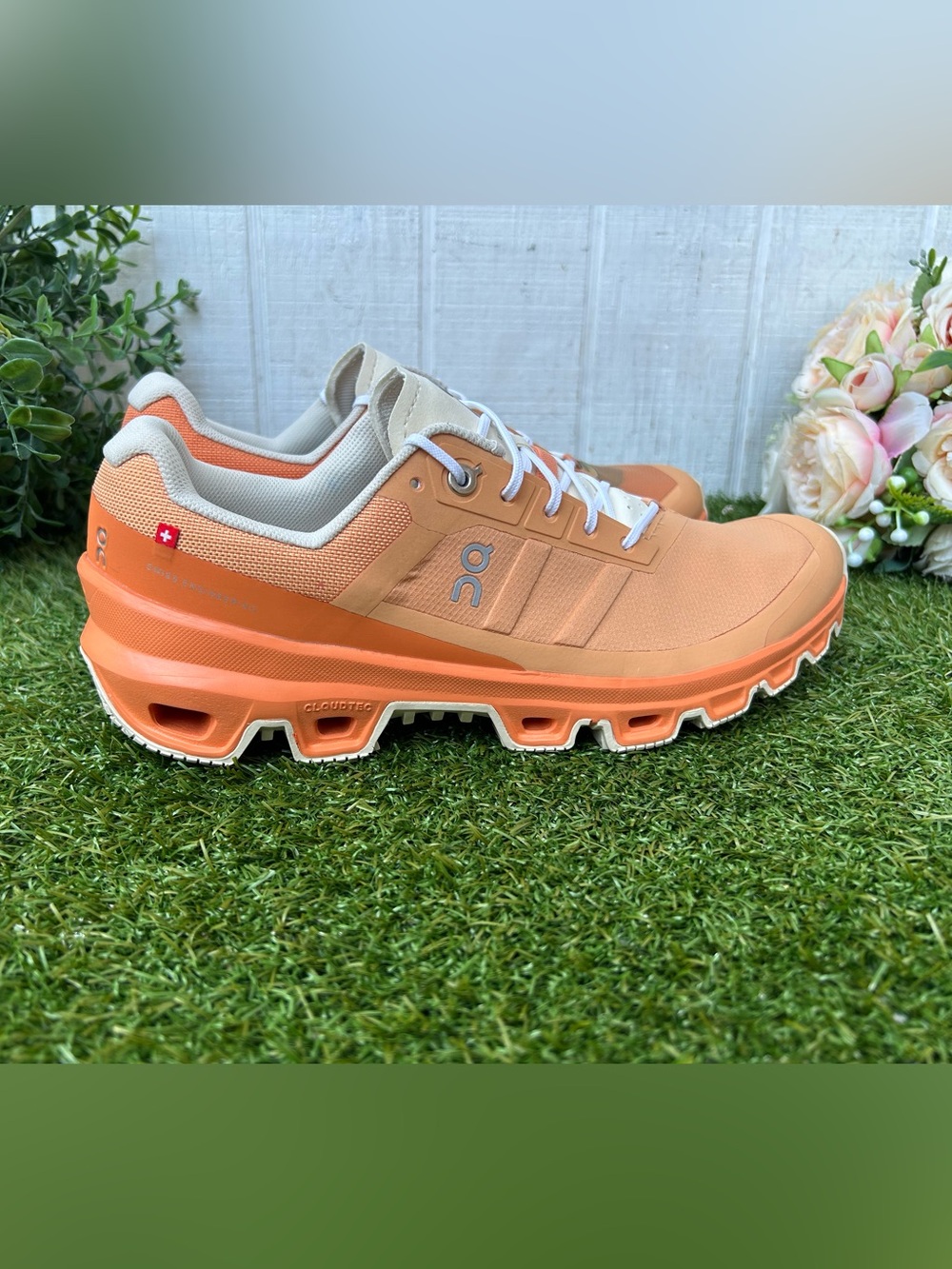 On Cloudventure Trail Running Shoe Copper | Orange women size 9 gently used - Picture 11 of 16